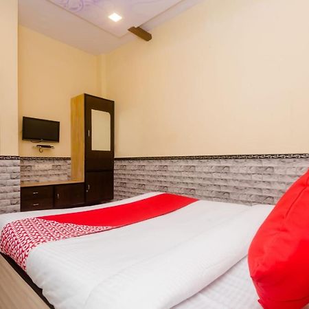 Hotel Nivara 纳威孟买 外观 照片